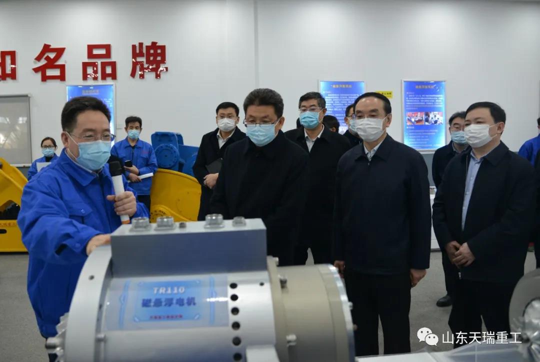 潍坊市长田庆盈莅临超凡国际重工调研指导工作